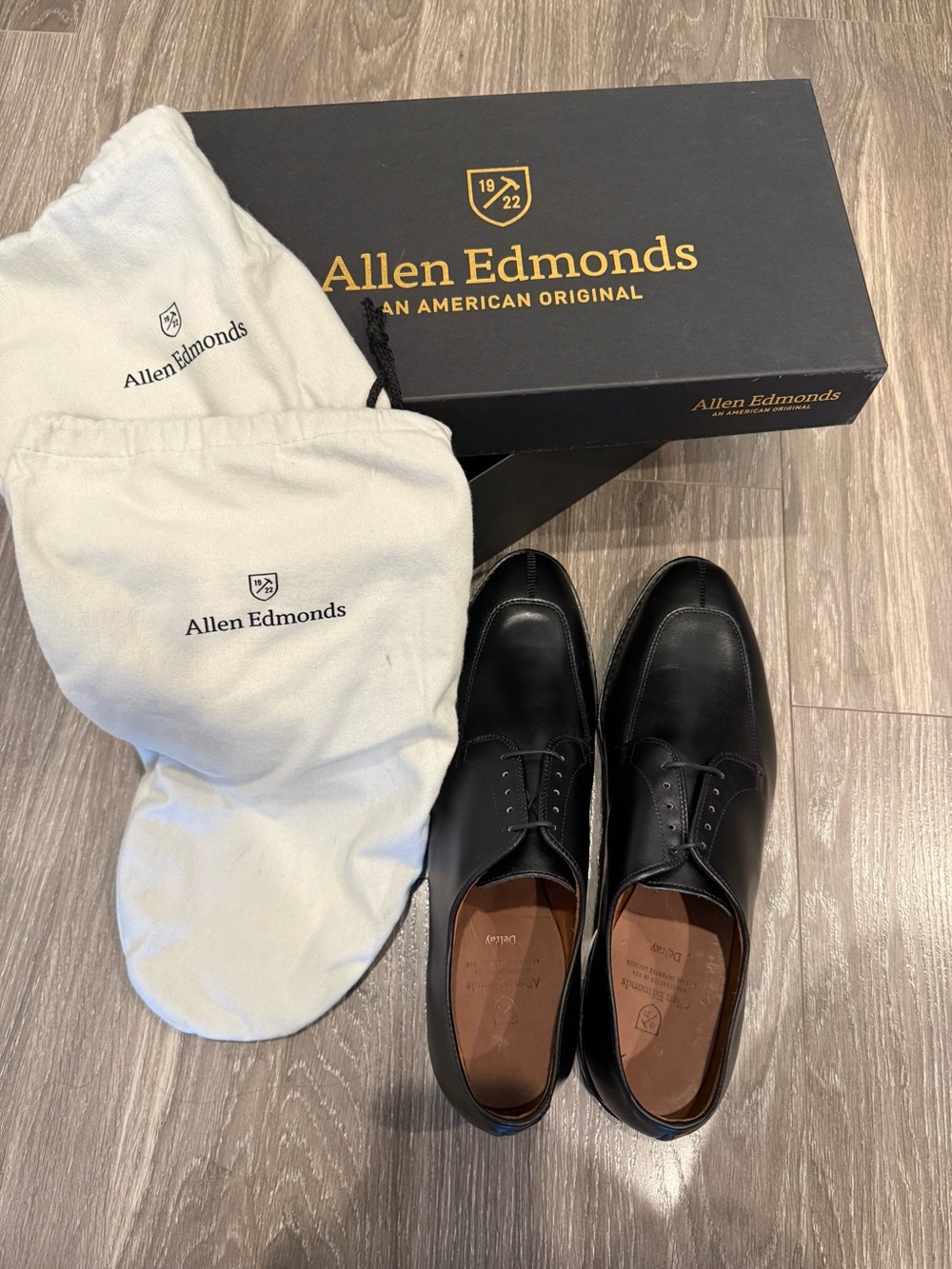 NEW!! Allen Edmonds Black Leather Delray Dress Shoes